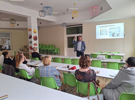 Sieć współpracy nauczycieli i dyrektorów szkół: Nauczanie spersonalizowane. Od indywidualnych potrzeb do głębokiego zrozumienia